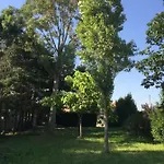 Climatise De La Haute Rue Kır Evi