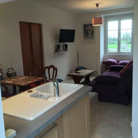 Climatisé De La Haute Rue Touvois