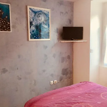 Climatisé De La Haute Rue Touvois