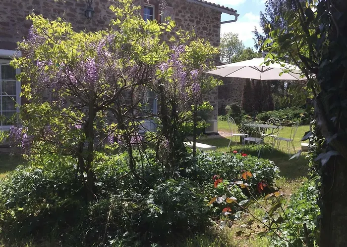 Climatise De La Haute Rue Touvois